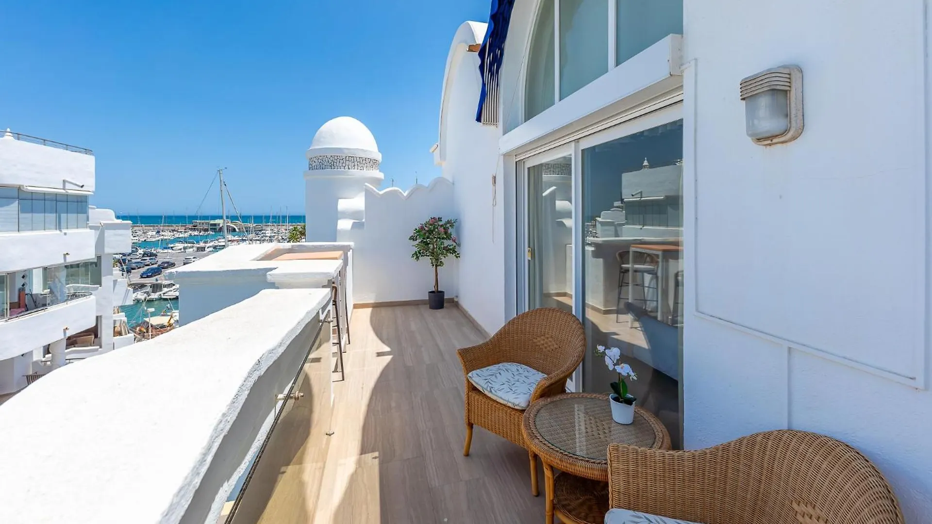 Atico Dentro De La Isla Puerto Marina - Holiday Rentals Apartment Benalmadena