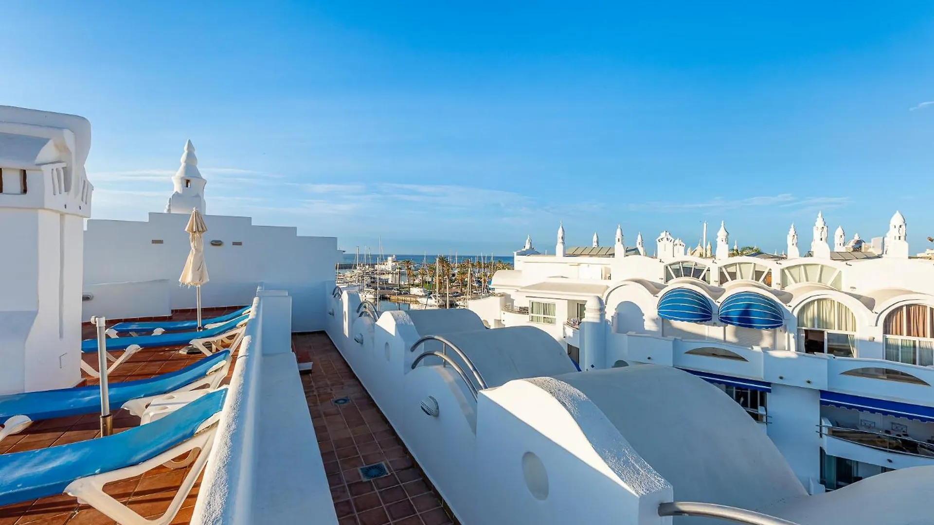 Atico Dentro De La Isla Puerto Marina - Holiday Rentals Apartment Benalmadena