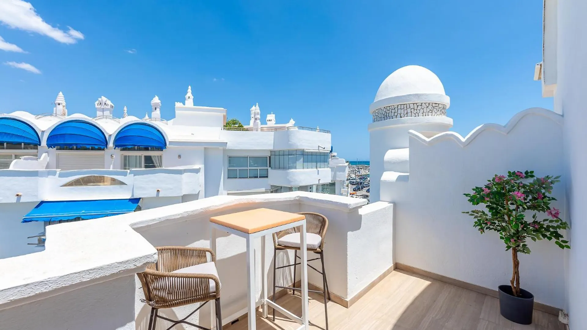 Atico Dentro De La Isla Puerto Marina - Holiday Rentals Apartment Benalmadena