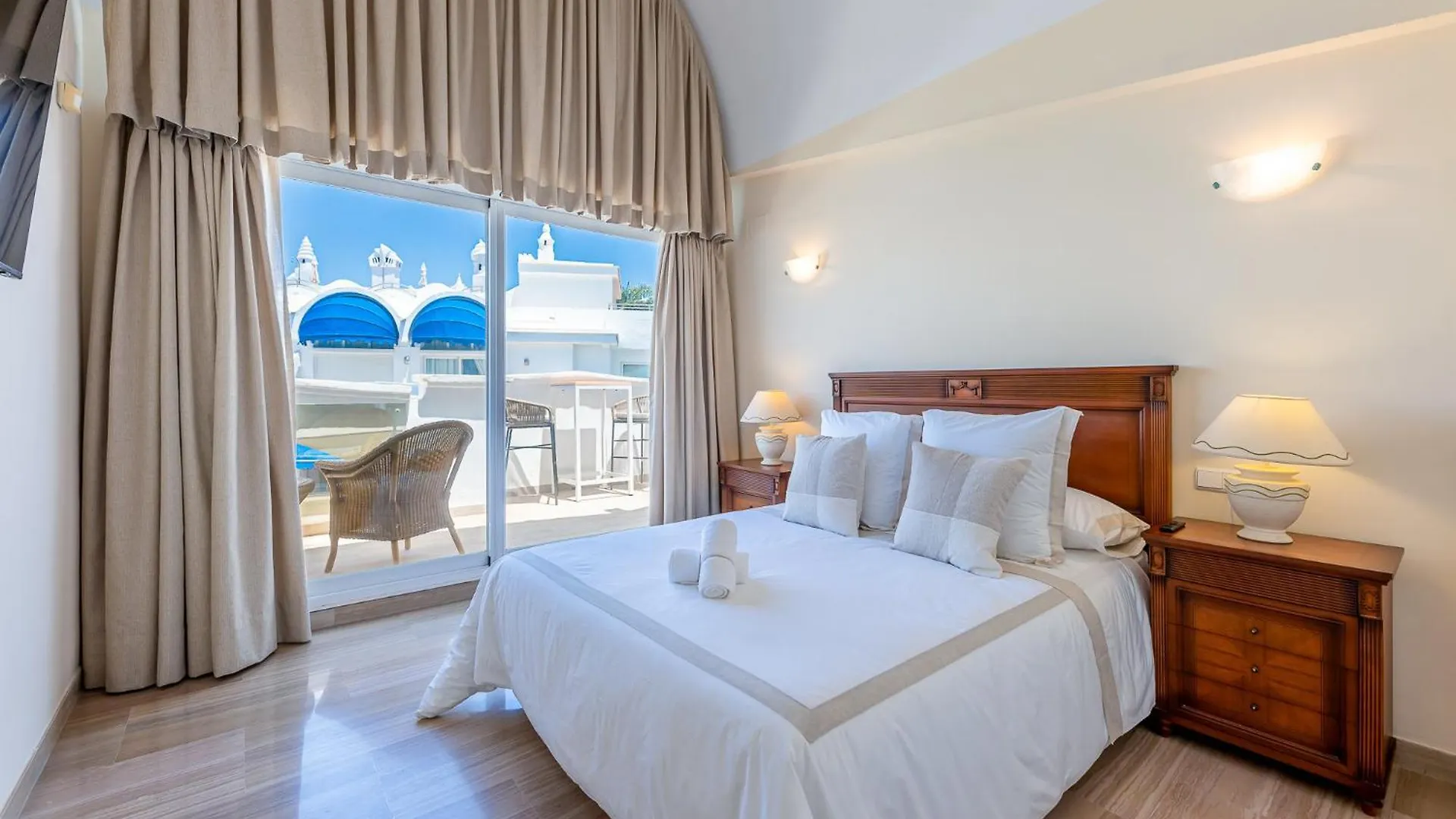 Atico Dentro De La Isla Puerto Marina - Holiday Rentals Apartment Benalmadena